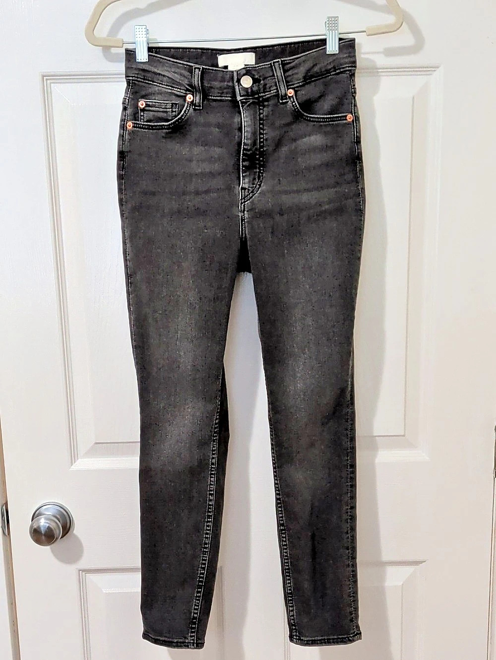 H&M Skinny Jeans in Dark Gray Size 6P